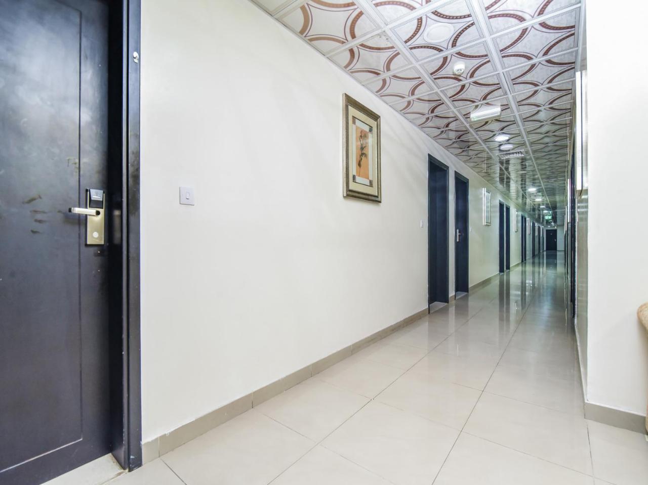 Oyo 138 Empire Hotel Apartments Dubai Dış mekan fotoğraf