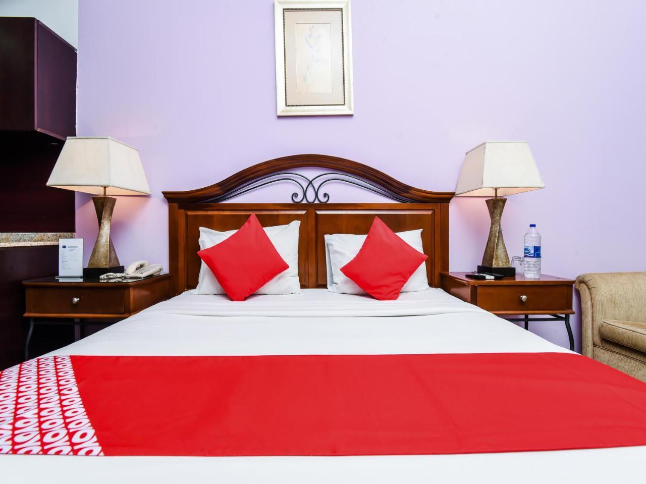 Oyo 138 Empire Hotel Apartments Dubai Dış mekan fotoğraf