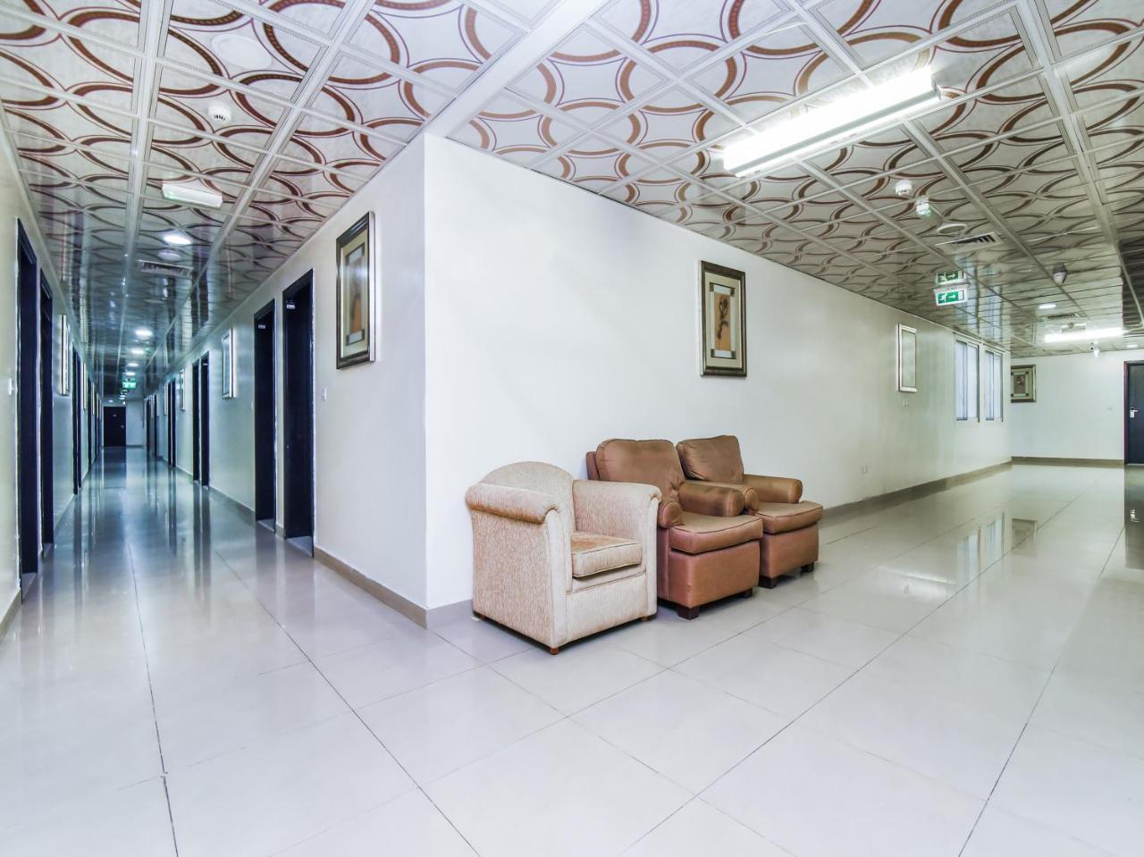 Oyo 138 Empire Hotel Apartments Dubai Dış mekan fotoğraf